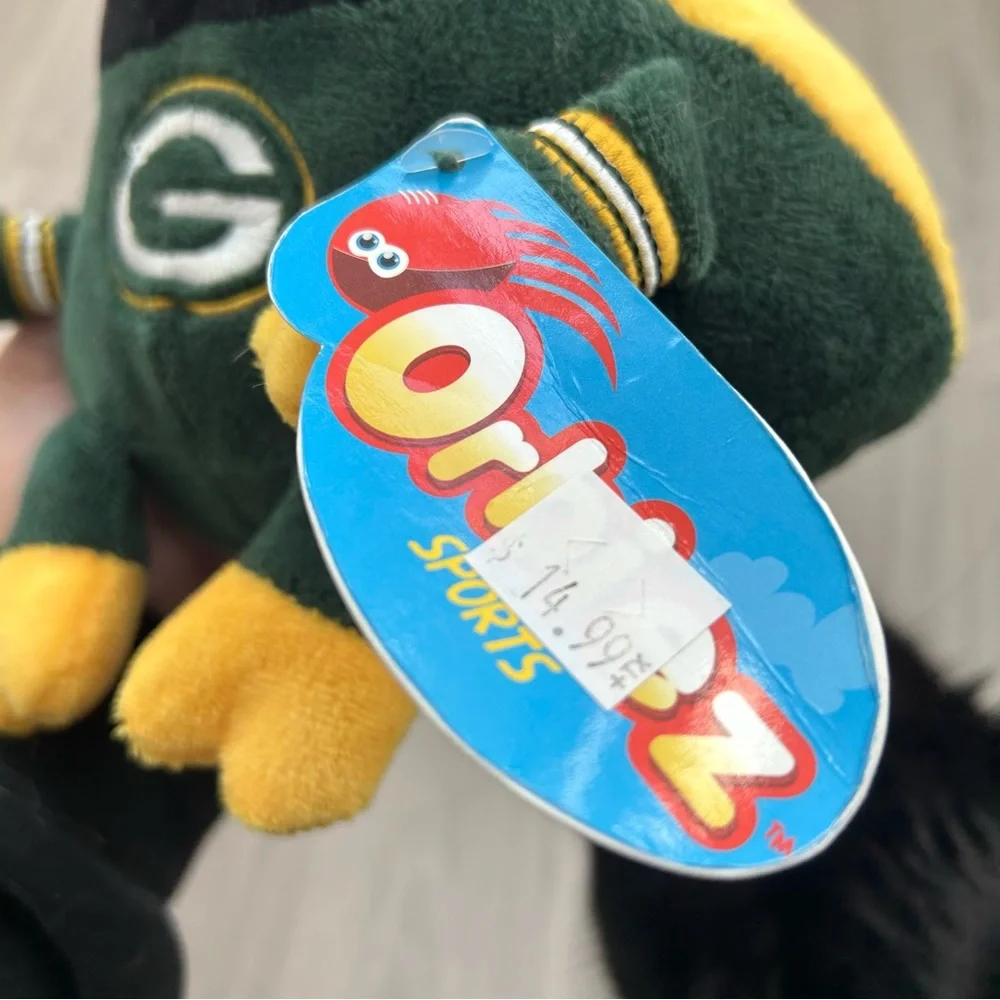Stuffed Green Bay packers cow football NWT